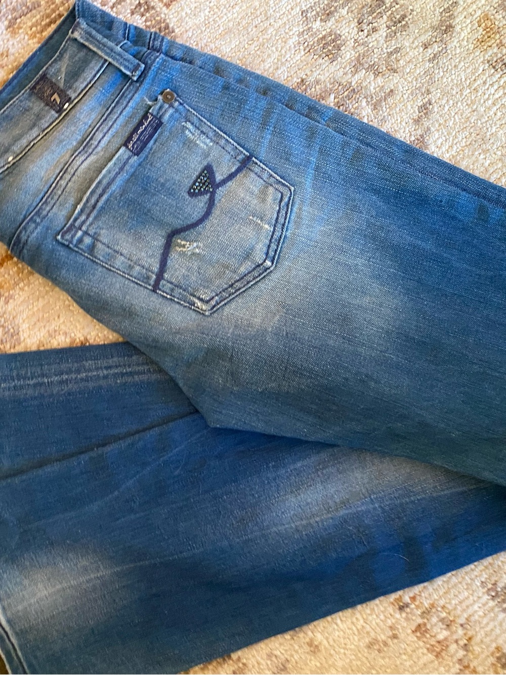 7 For All Mankind Bootcut Jeans in Medium Blue Wash